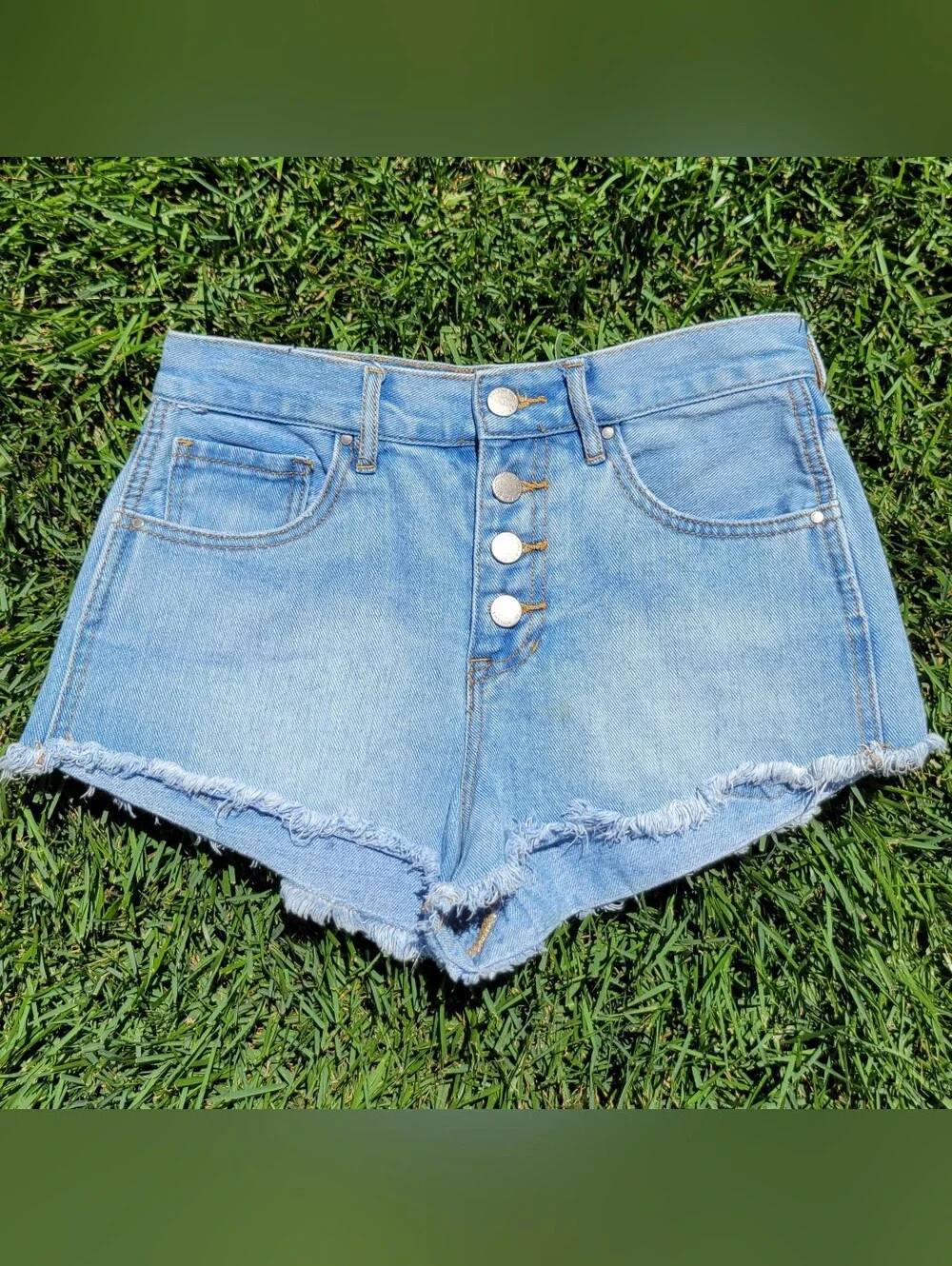 Bullhead Cut Off Denim High Rise Jean Shorts 27W Size 26 Womens 100% Cotton - Picture 1 of 4